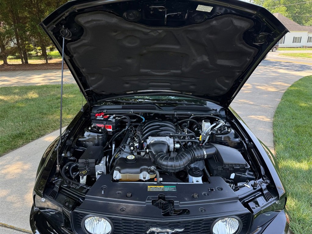 Used 2009 Ford Mustang GT image 58