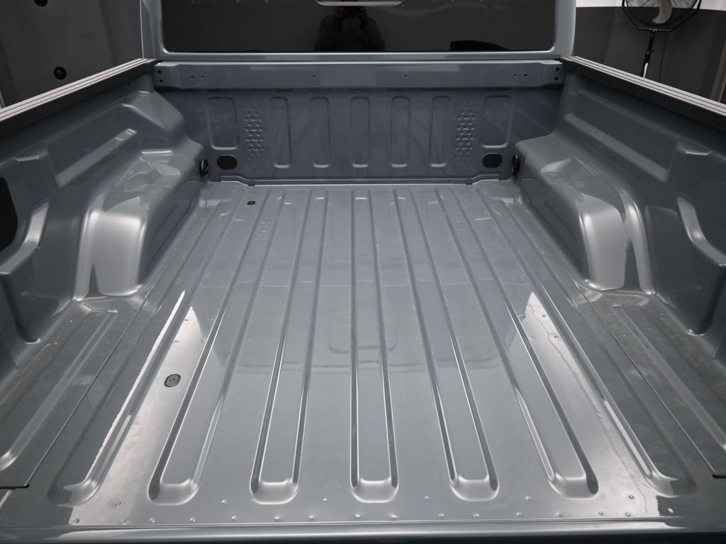 New 2026 Jeep Gladiator Rubicon w/ Steel Power Dome Hood Package AWD/4WD image 33