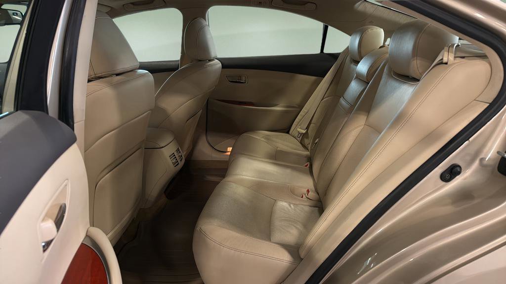 Used 2011 Lexus ES 350 image 5