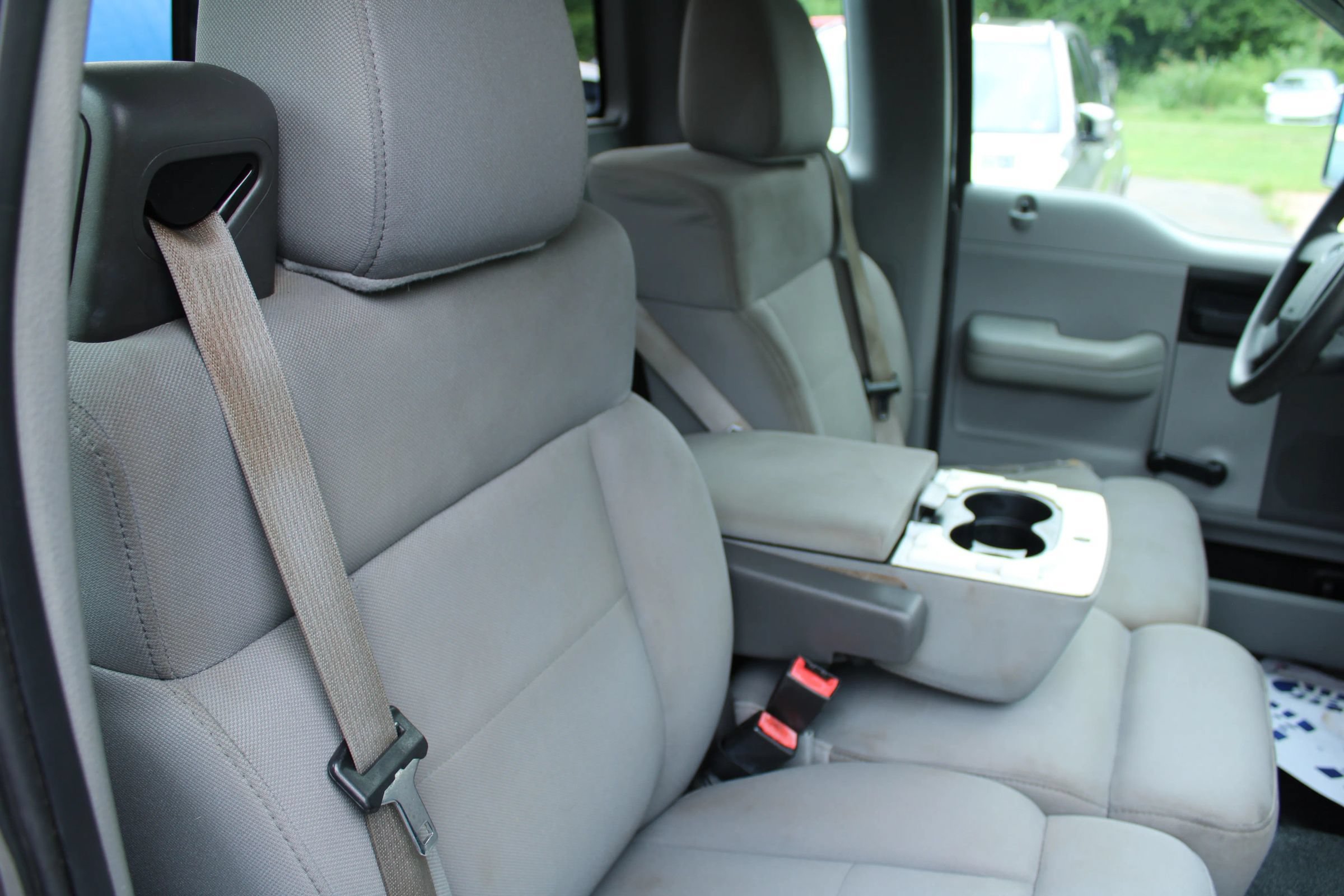 Used 2006 Ford F150 STX AWD/4WD image 19