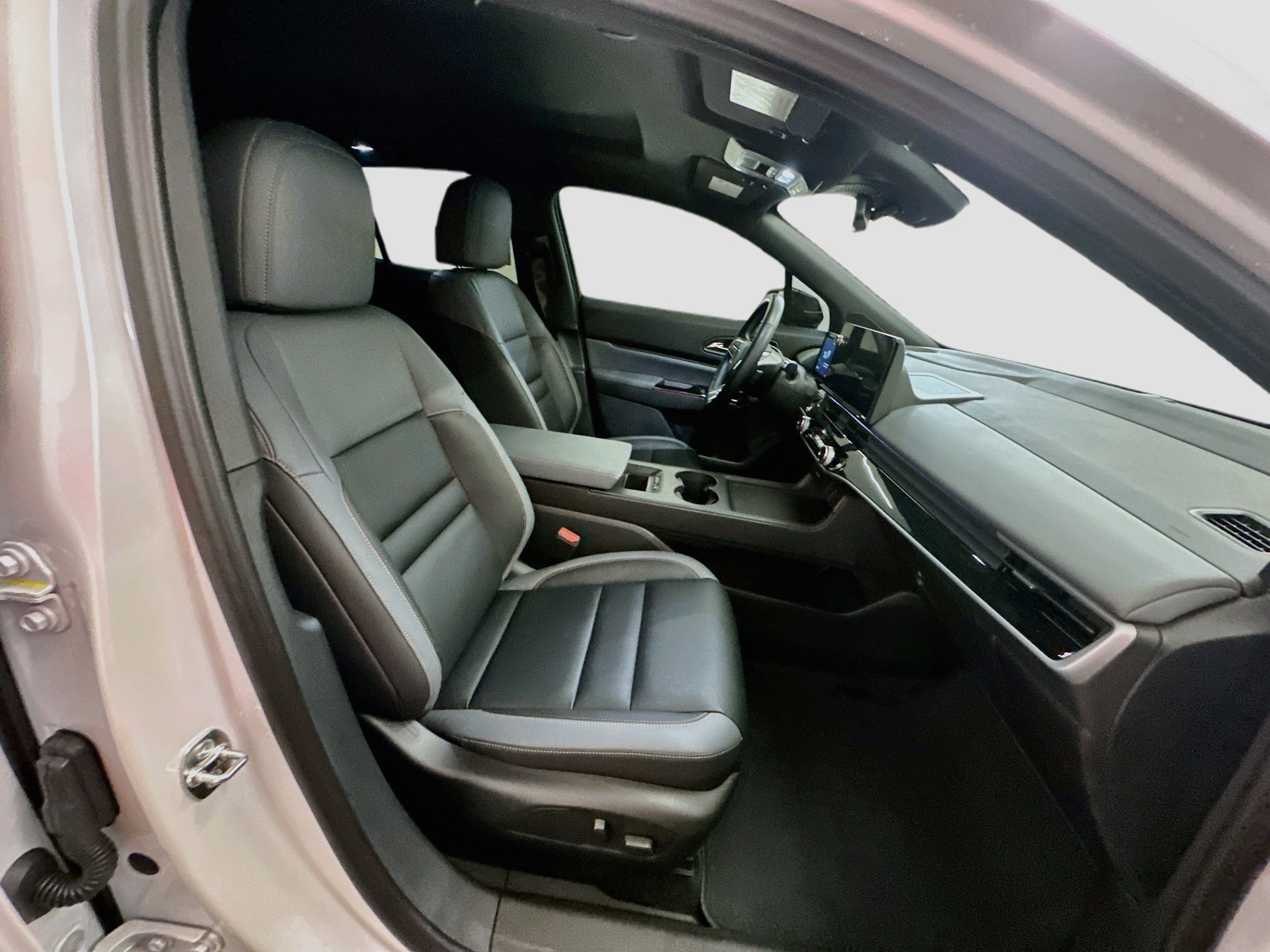 Used 2024 Honda Prologue Touring image 34