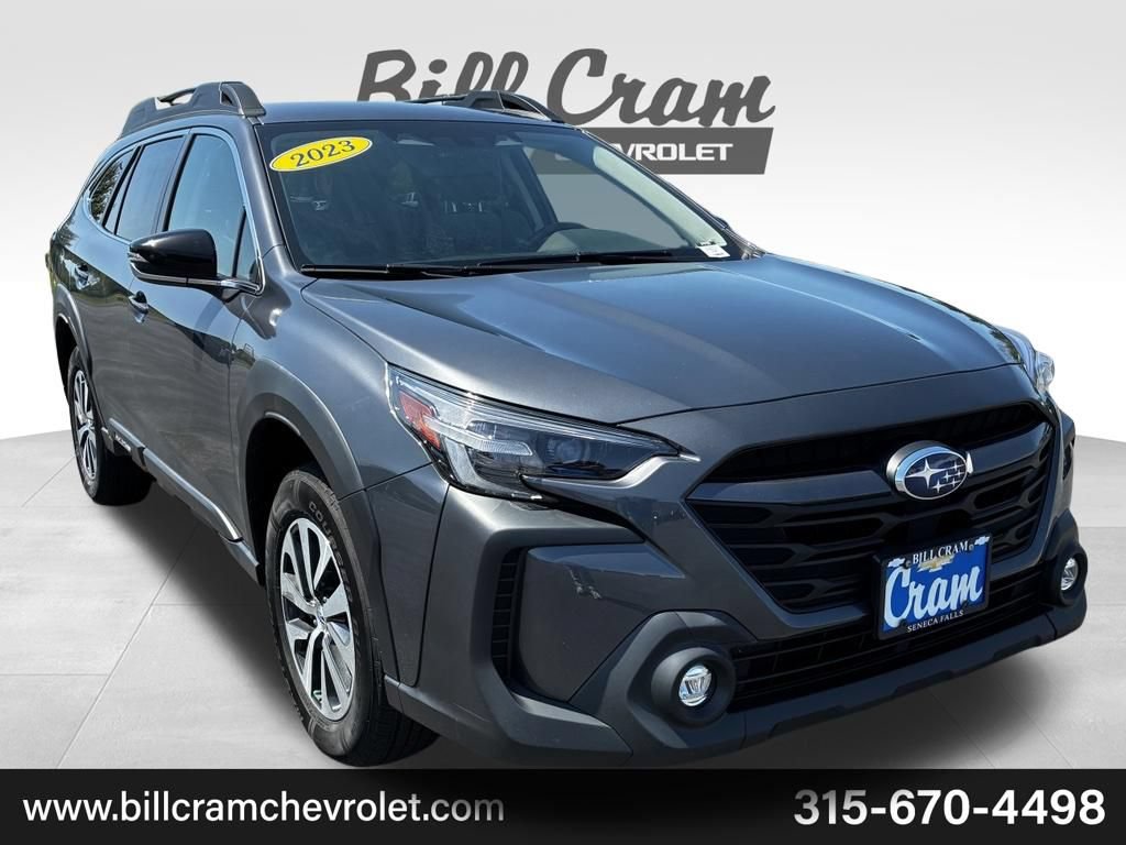 Used 2023 Subaru Outback Premium AWD/4WD image 1