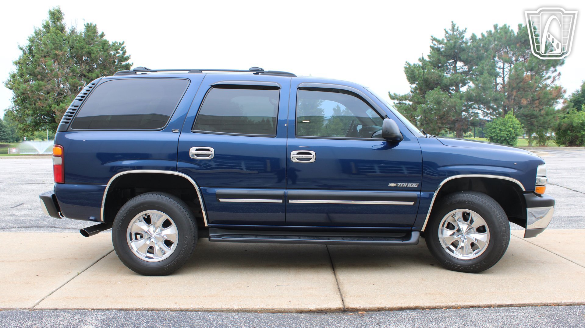 Used 2000 Chevrolet Tahoe LS w/ LS Preferred Equipment Group AWD/4WD image 33