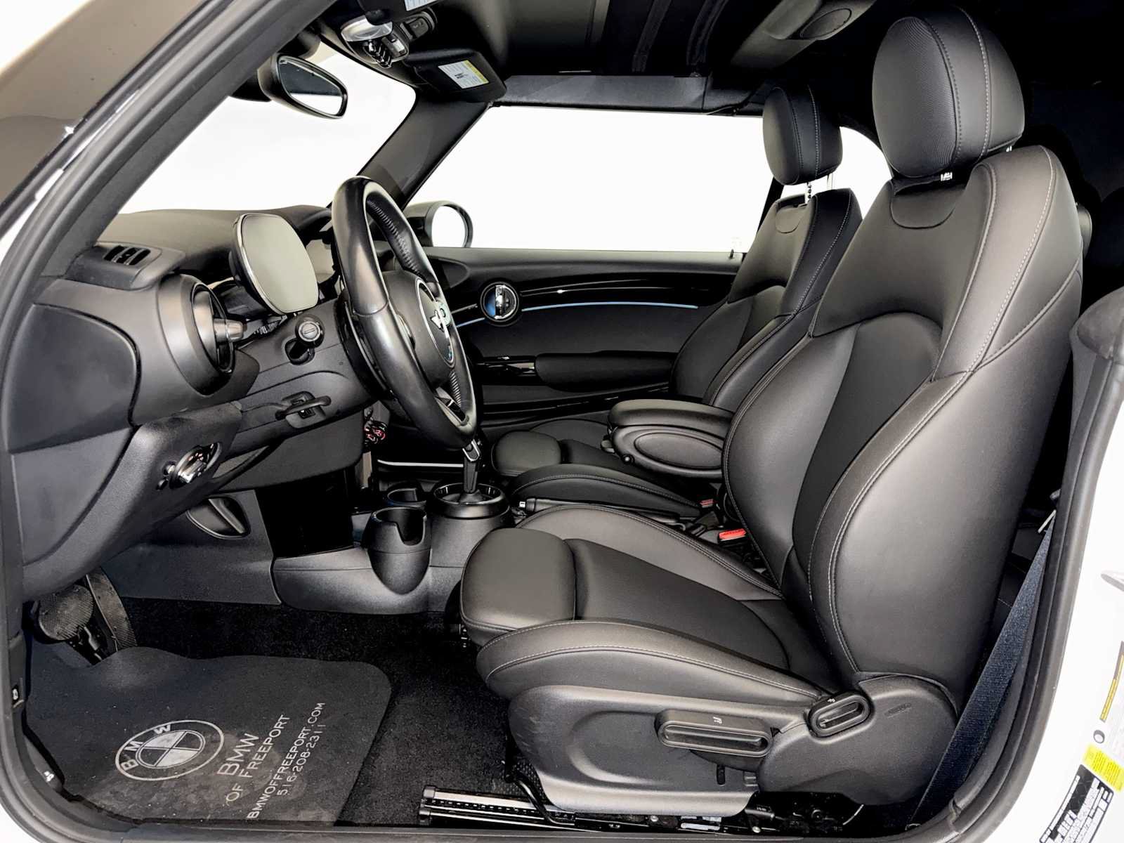 Used 2024 MINI Cooper S FWD image 9