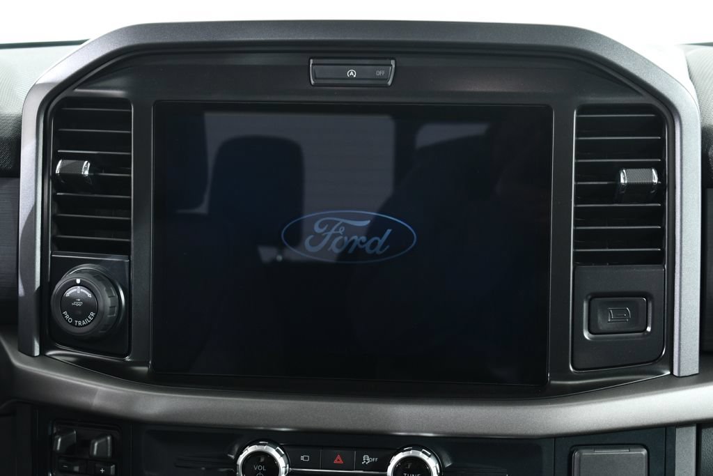 New 2026 Ford F150 XLT w/ Equipment Group 302A MID AWD/4WD image 9