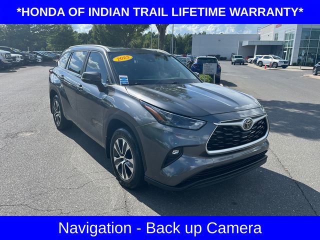 Used 2023 Toyota Highlander XLE
