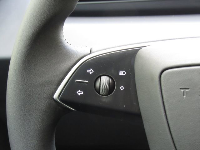Used 2024 Tesla Model 3 Standard Range RWD image 23