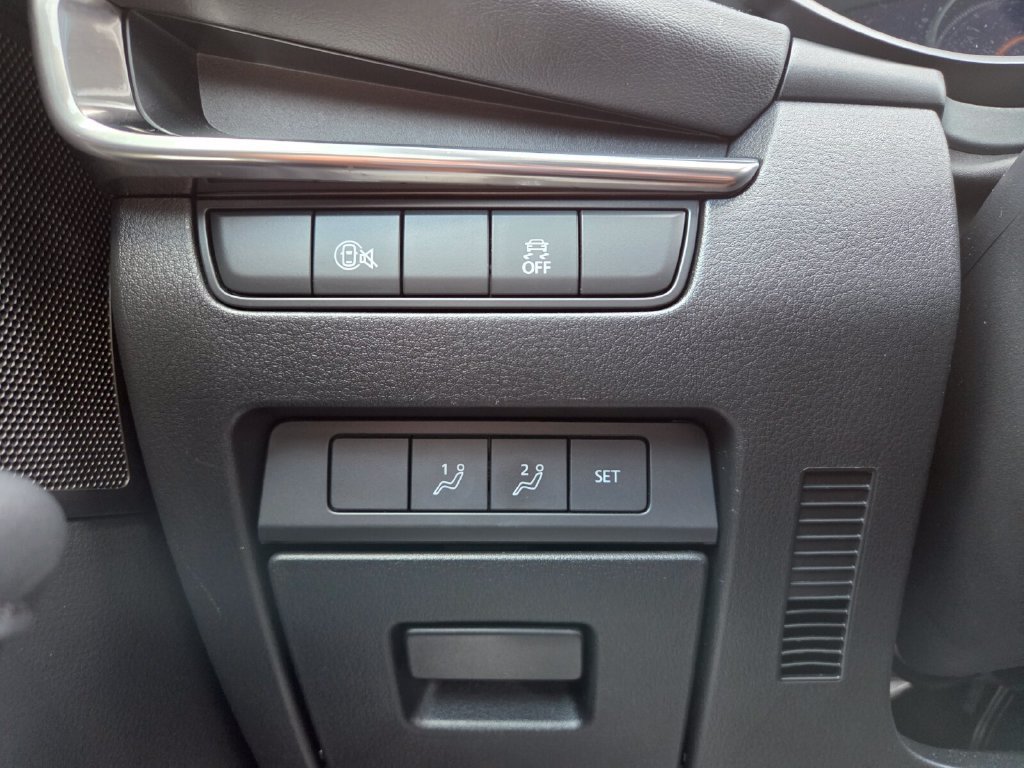 Used 2024 MAZDA MAZDA3 s FWD image 33