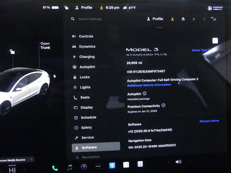 Used 2021 Tesla Model 3 Standard Range Plus image 7