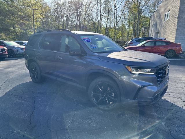 Used 2025 Honda Pilot Black Edition image 11