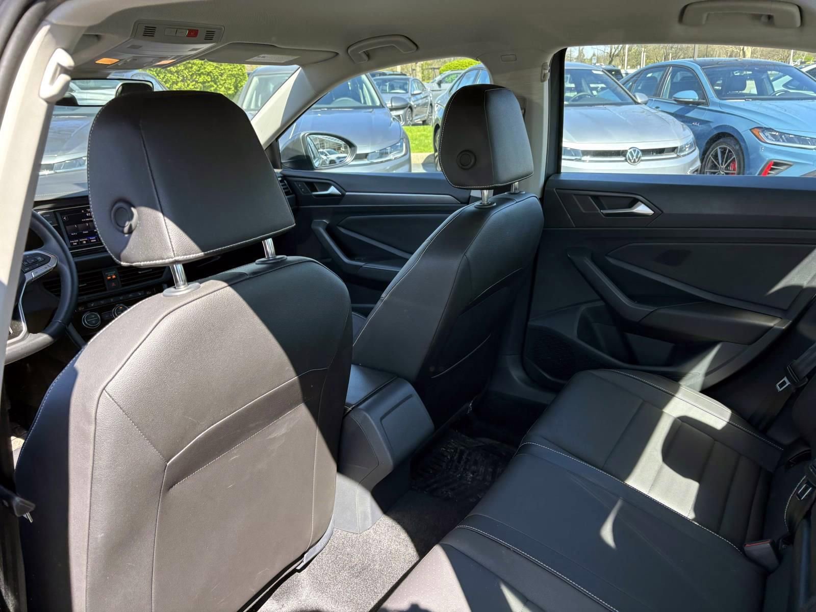 Used 2024 Volkswagen Jetta SE image 26