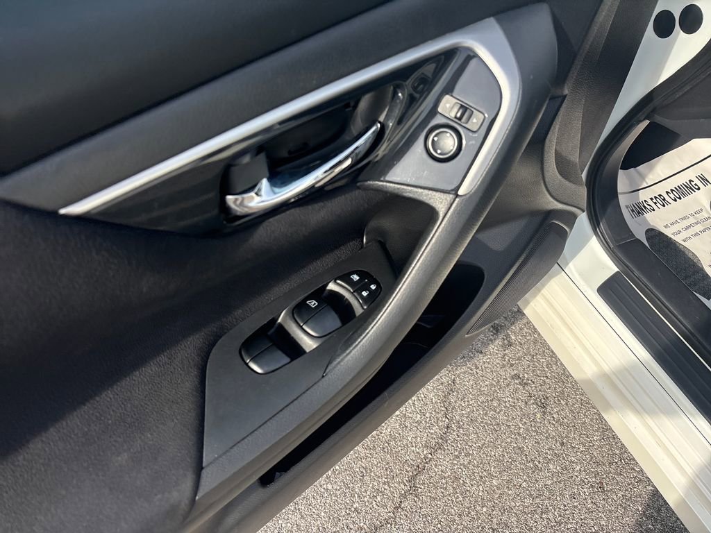 Used 2014 Nissan Altima 2.5 S image 14