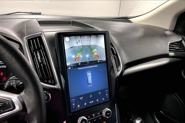Used 2023 Ford Edge Titanium w/ Cargo Accessory Package AWD/4WD image 14