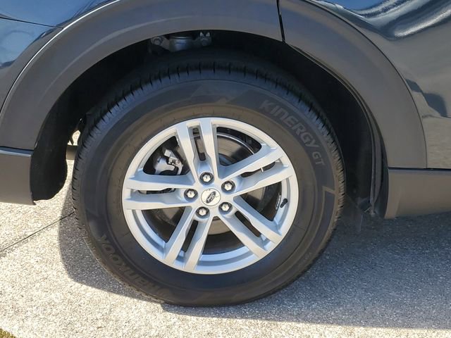 Used 2023 Ford Explorer XLT RWD image 5