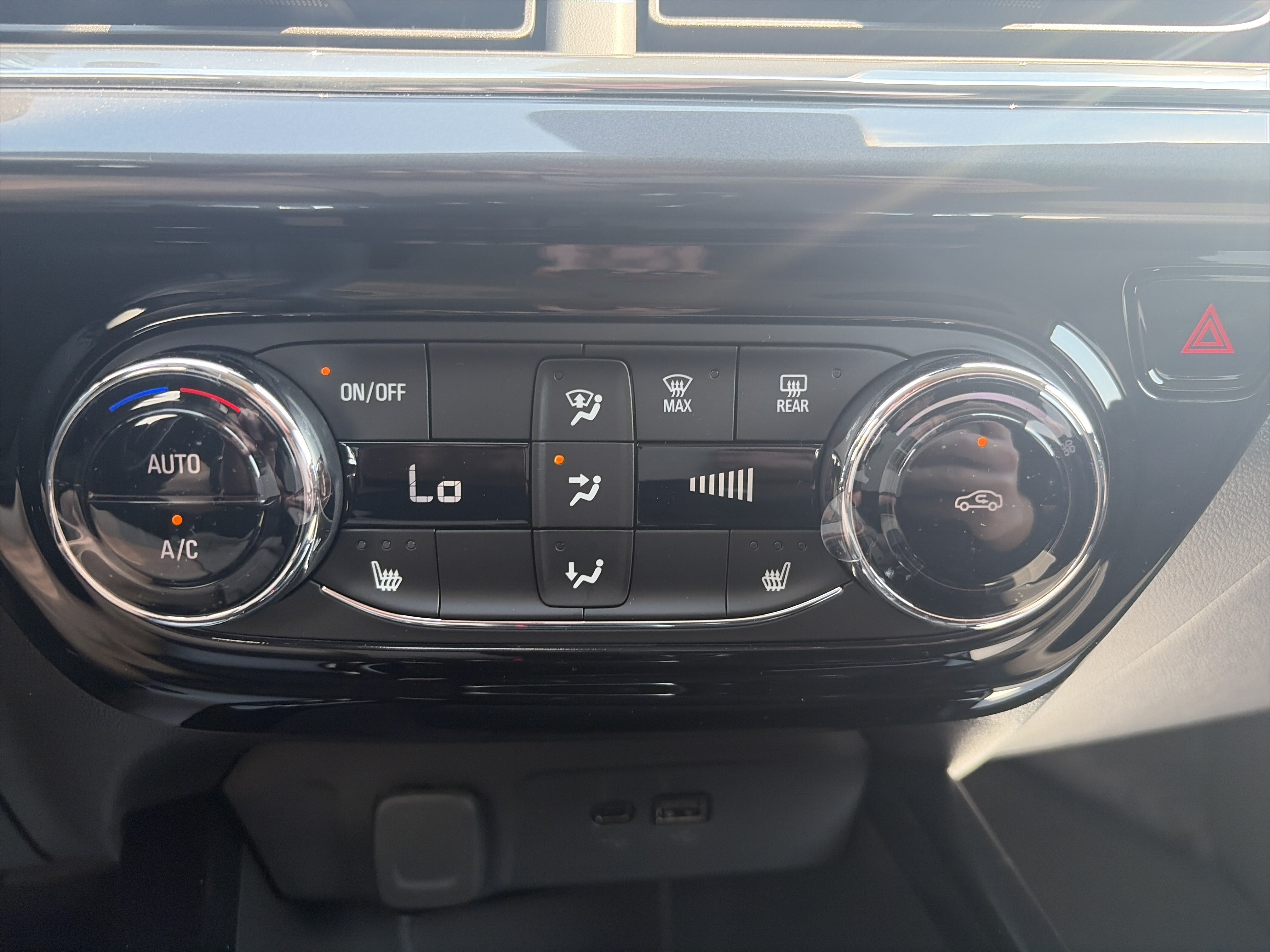 New 2026 Chevrolet Trax ACTIV w/ Driver Confidence Package FWD image 29