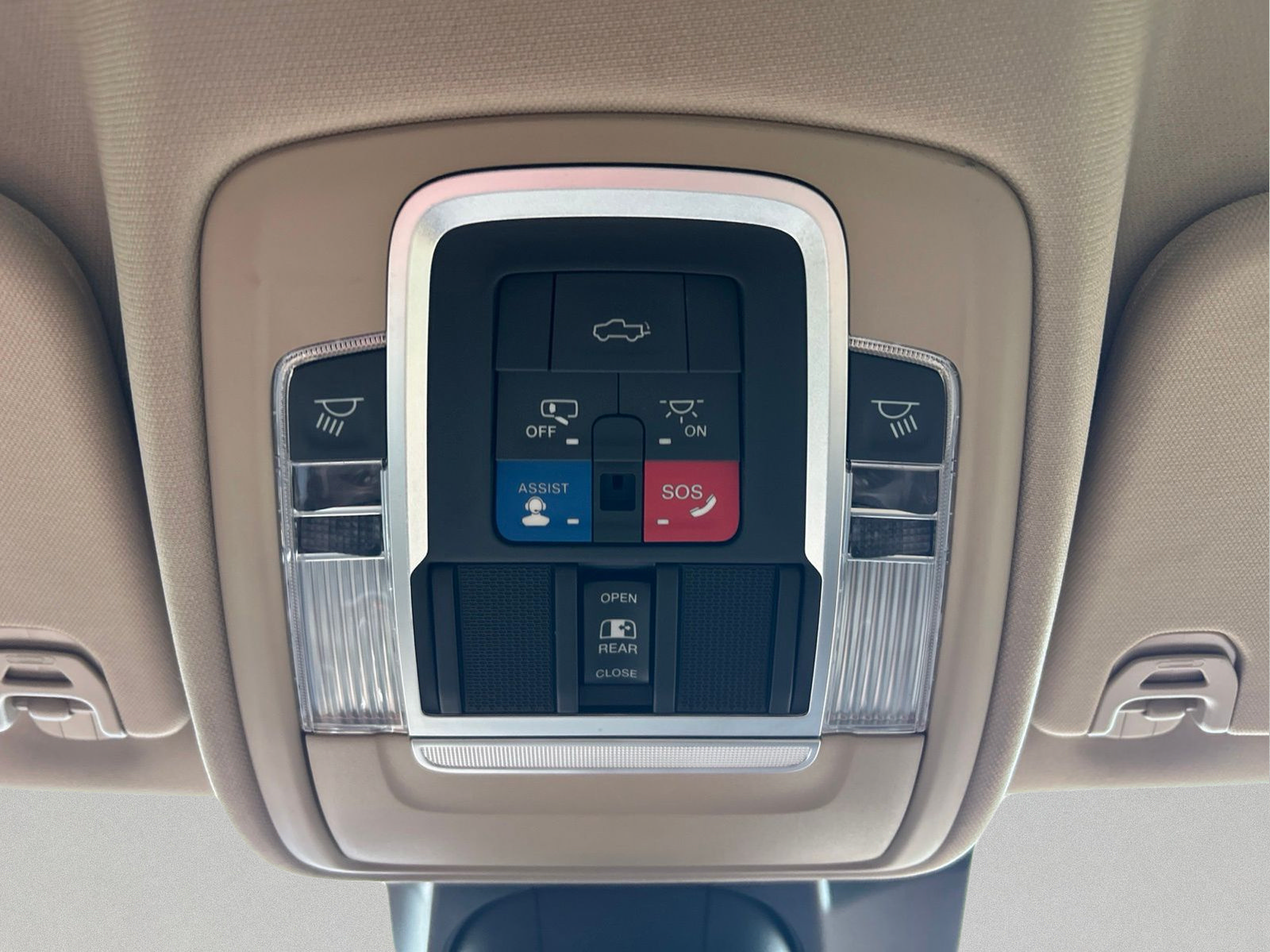 Used 2021 RAM 1500 Laramie RWD image 34