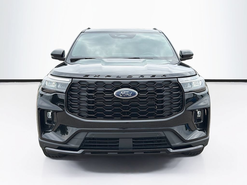 New 2026 Ford Explorer ST-Line AWD/4WD image 2