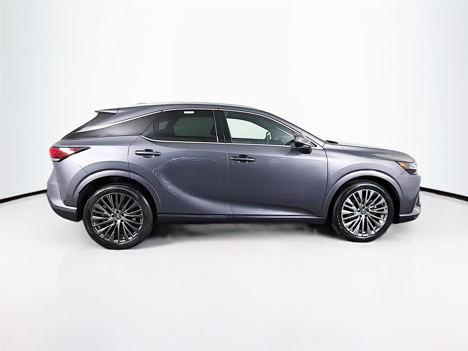 Used 2023 Lexus RX 350 w/ Cold Area Package image 8