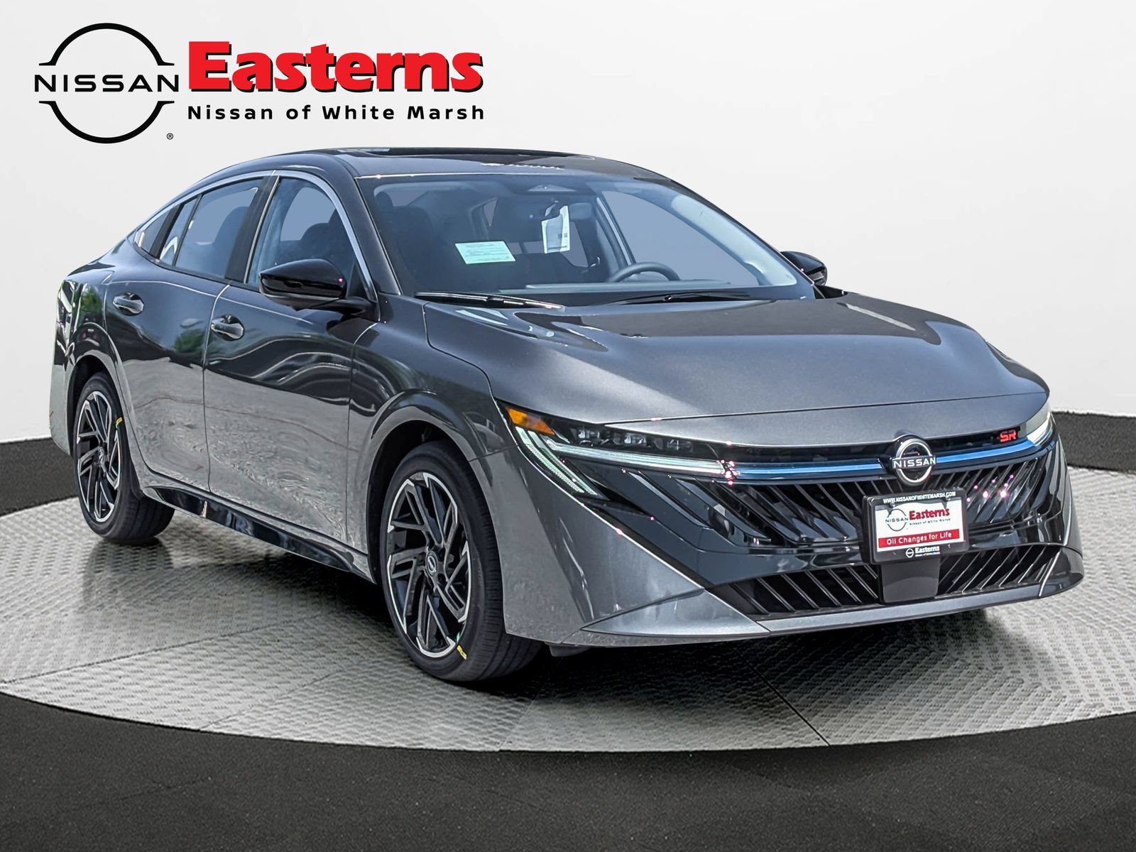New 2026 Nissan Sentra SR w/ SR Premium Package FWD image 4