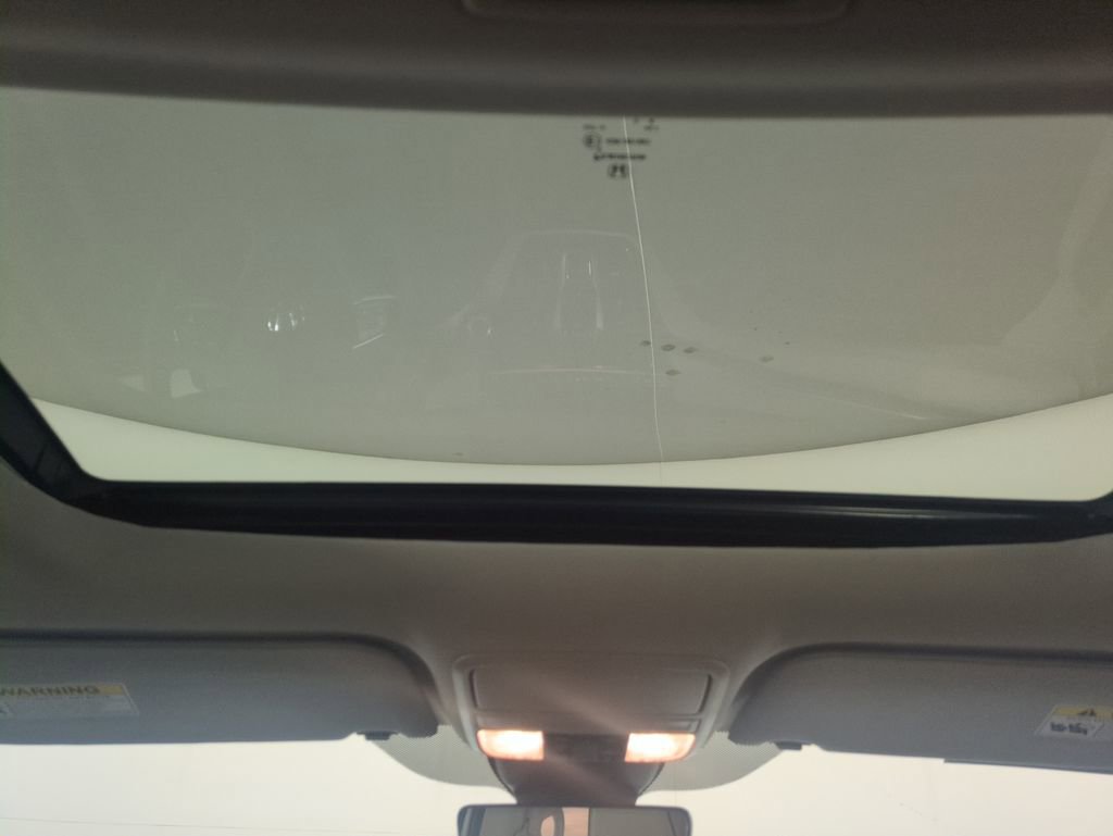 Certified 2025 Honda Odyssey Touring image 25