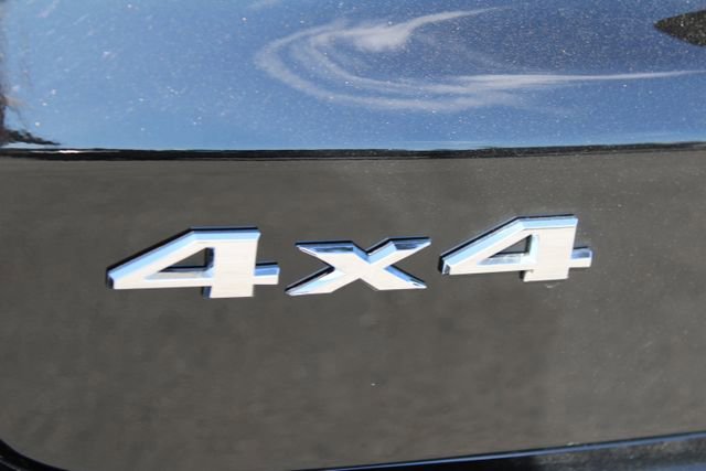 Used 2025 Jeep Compass Latitude image 8