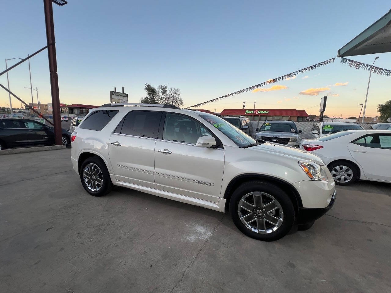 Used 2011 GMC Acadia Denali AWD/4WD image 28