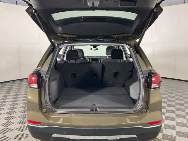 Used 2024 Chevrolet Equinox LT FWD image 33
