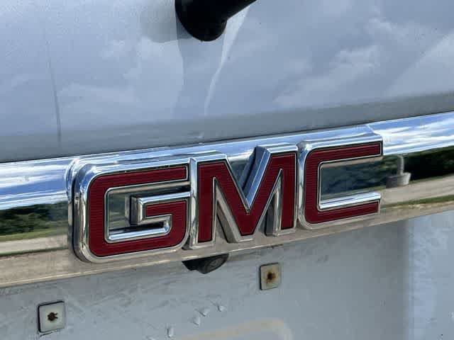 Used 2017 GMC Acadia SLE AWD/4WD image 16