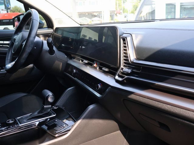 Used 2023 Kia Sportage EX FWD image 10