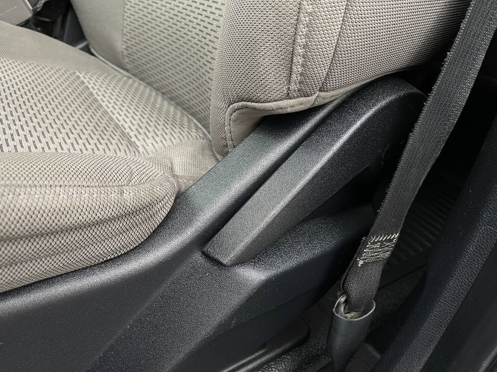 Used 2021 Ford F250 XLT w/ FX4 Off-Road Package image 13