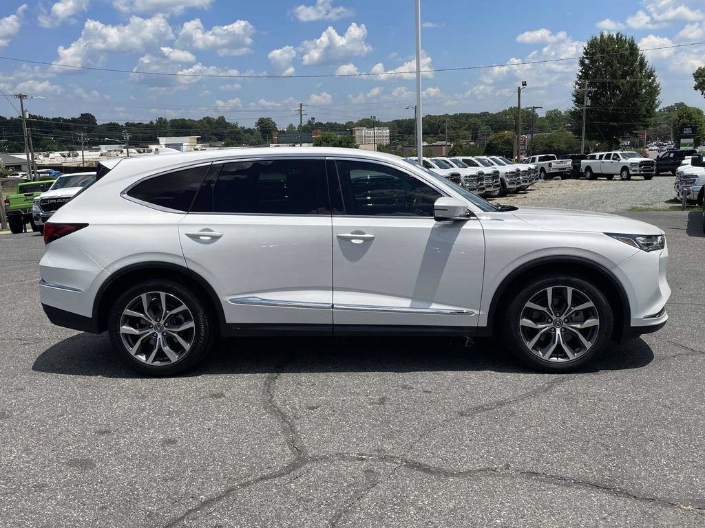 Used 2023 Acura MDX w/ Technology Package FWD image 9