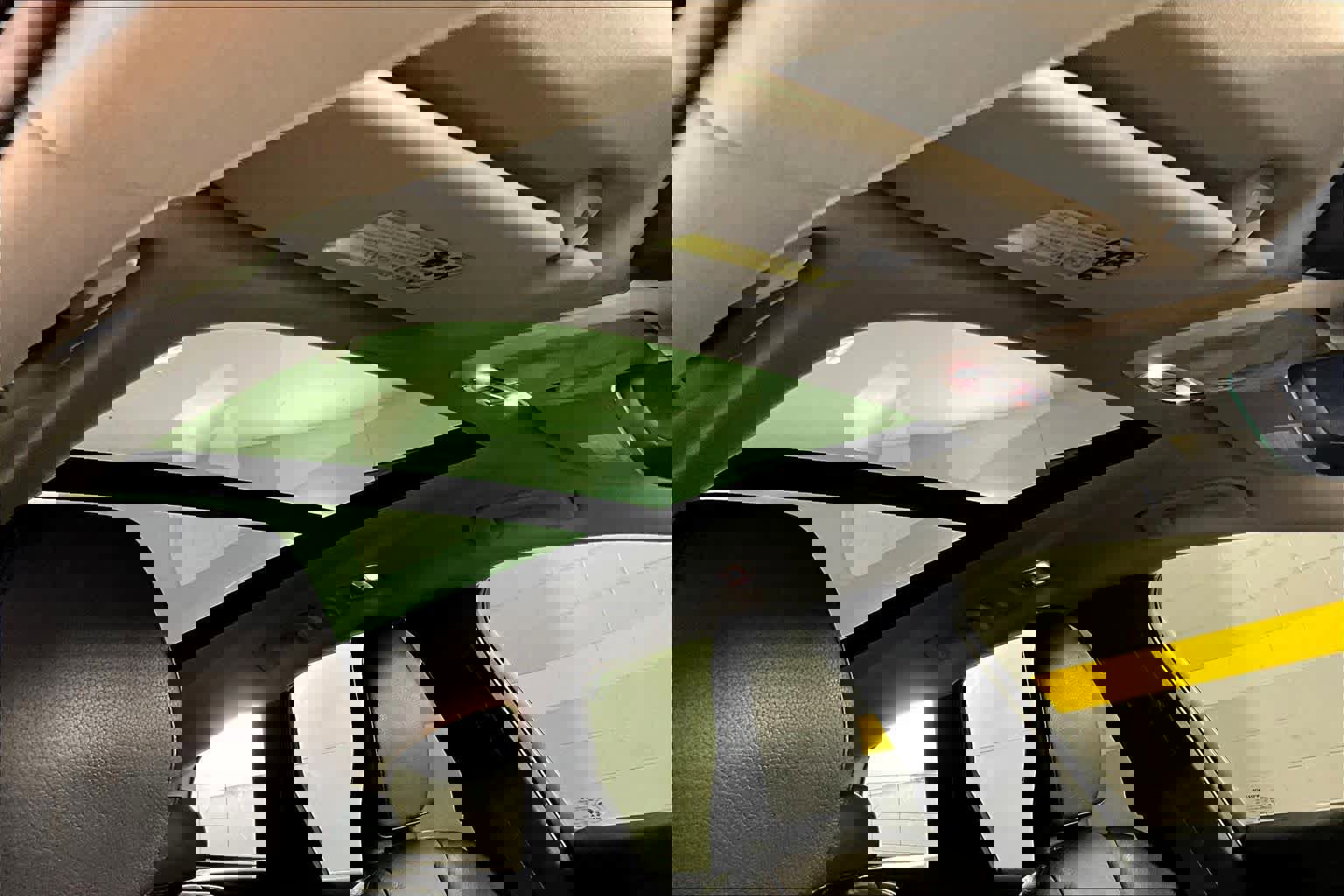 Used 2020 Volvo XC60 T5 Momentum w/ Premium Package image 14