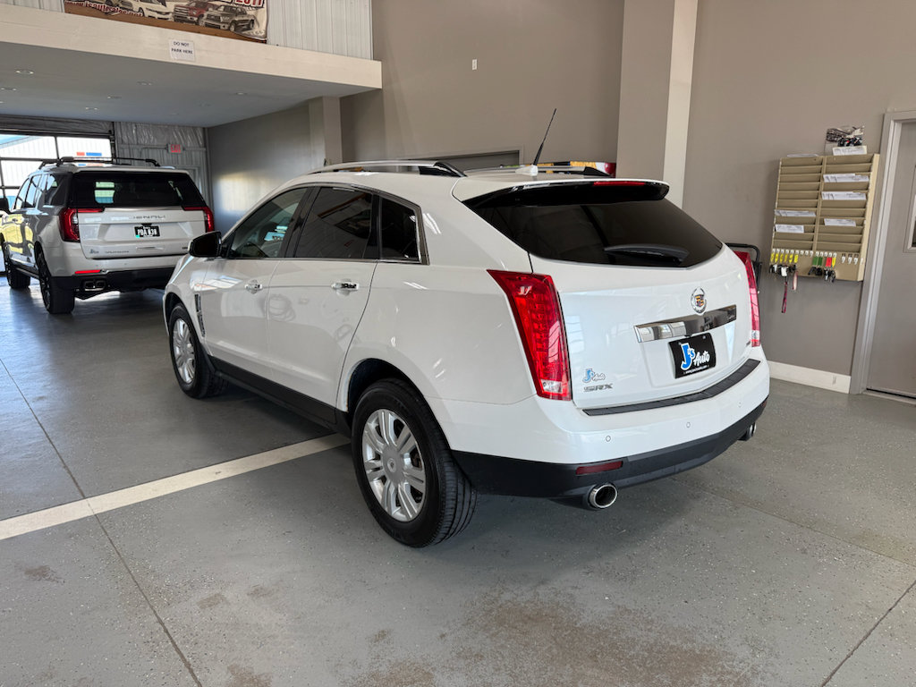 Used 2012 Cadillac SRX Luxury FWD image 5