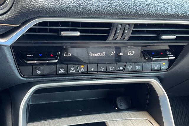 Certified 2025 MAZDA CX-70 3.3 Turbo w/ Premium Package AWD/4WD image 25