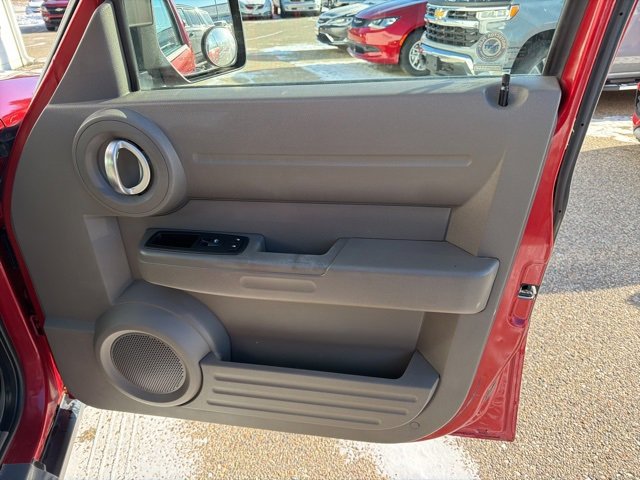 Used 2007 Dodge Nitro SE image 23