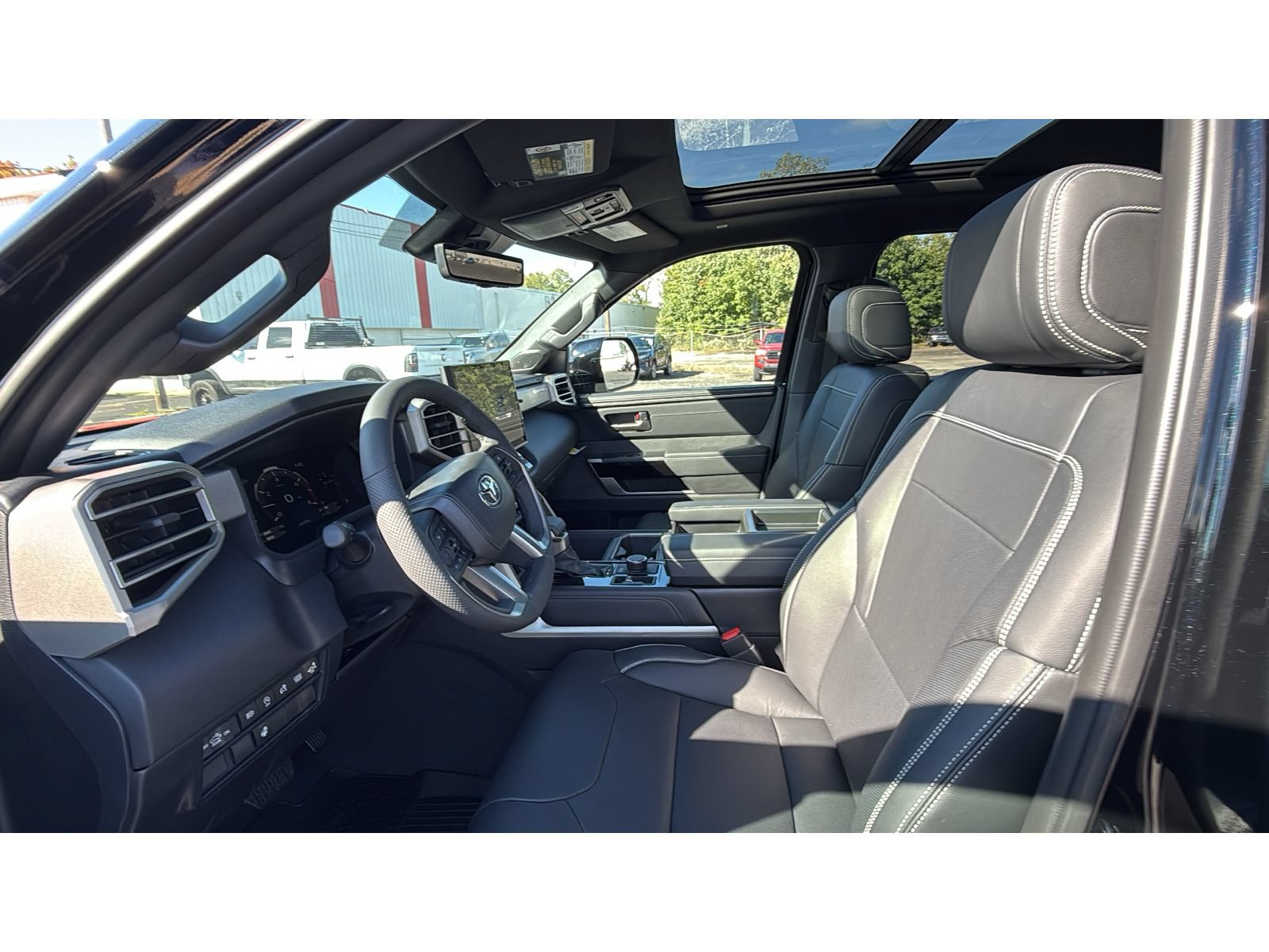 New 2026 Toyota Tundra Limited AWD/4WD image 29