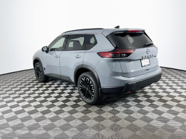 New 2027 Nissan Rogue Dark Armor FWD image 5