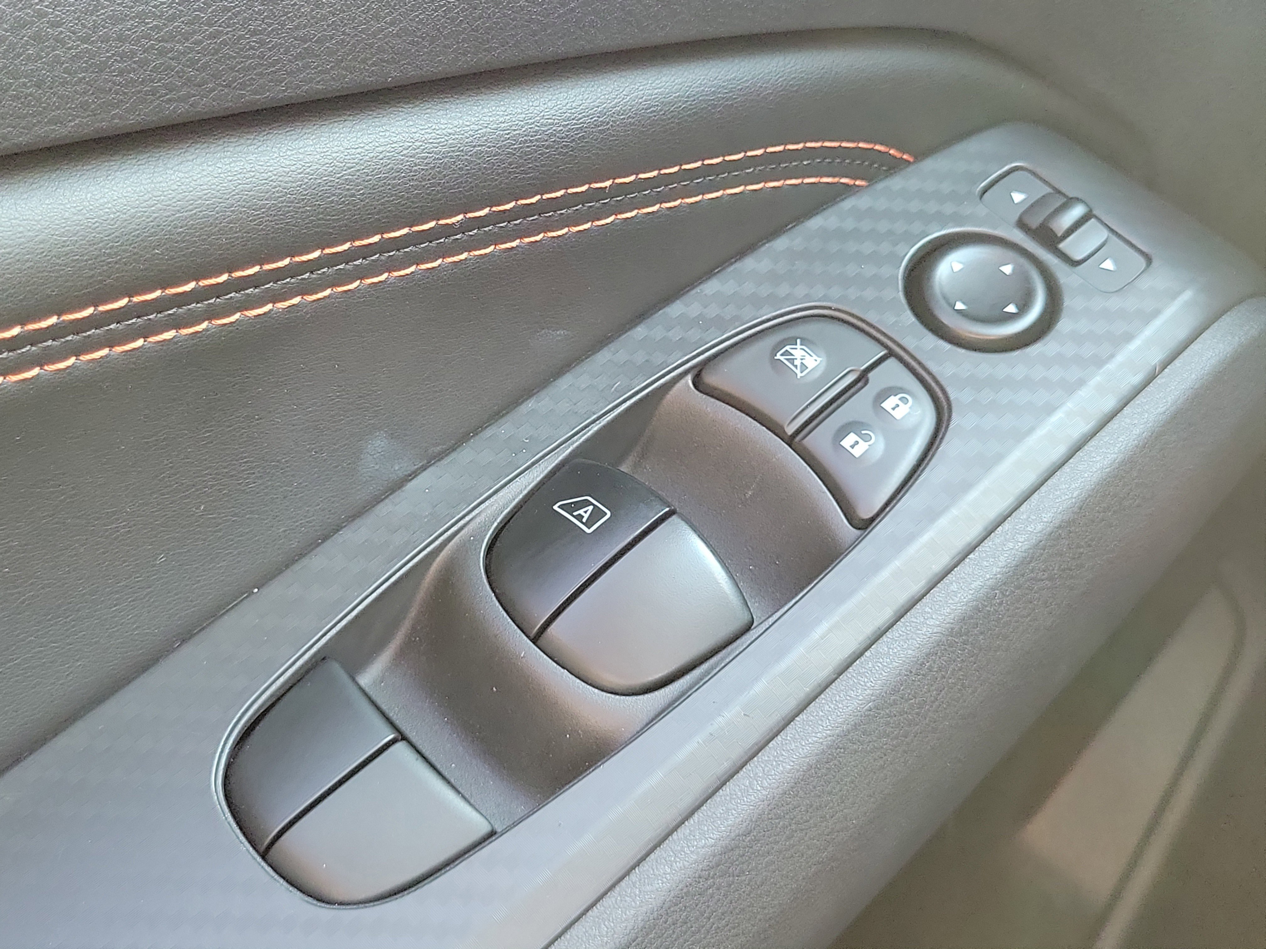 Used 2022 Nissan Altima 2.5 SR image 25