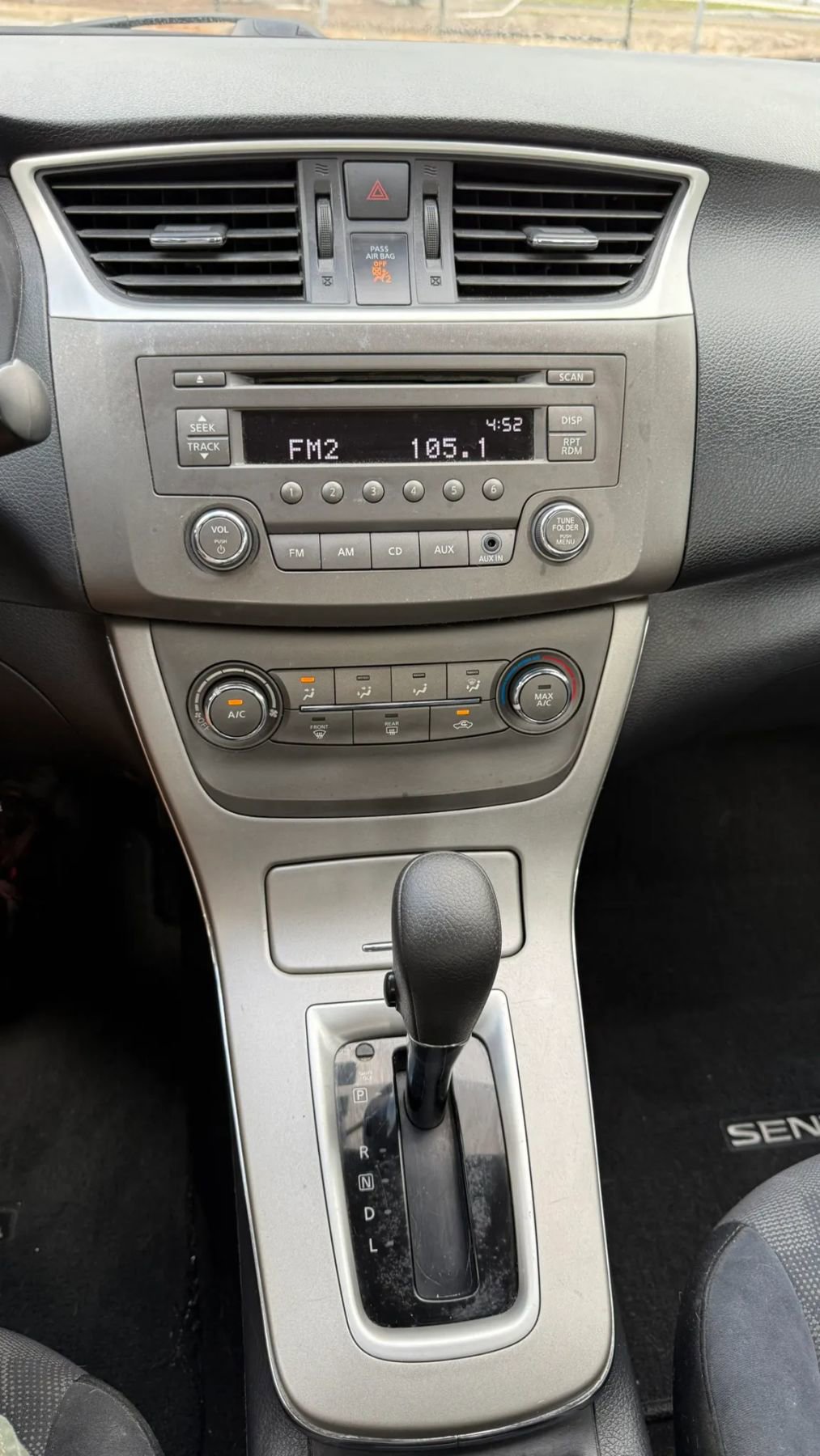 Used 2013 Nissan Sentra SV FWD image 14