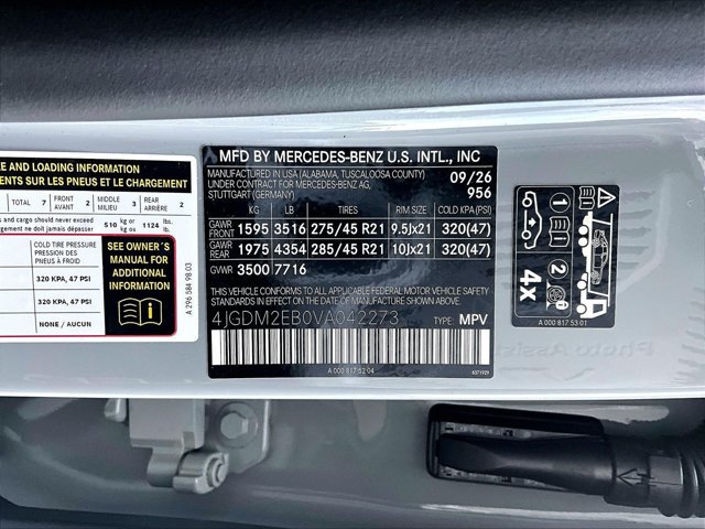 New 2027 Mercedes-Benz EQS 400 4MATIC SUV image 14