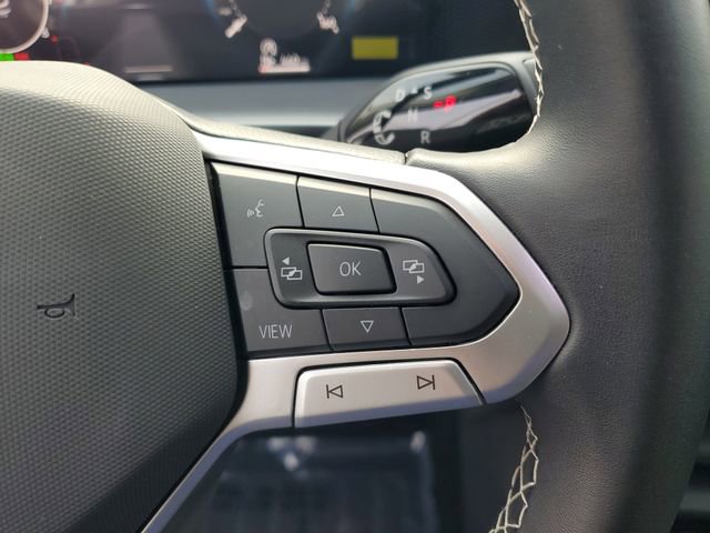 Certified 2025 Volkswagen Tiguan S FWD image 18