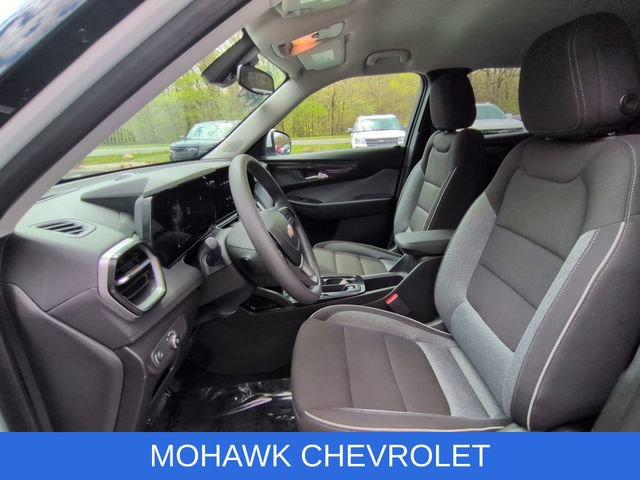 Certified 2025 Chevrolet TrailBlazer LT AWD/4WD image 19