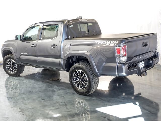 Used 2021 Toyota Tacoma TRD Sport w/ Technology Package image 9