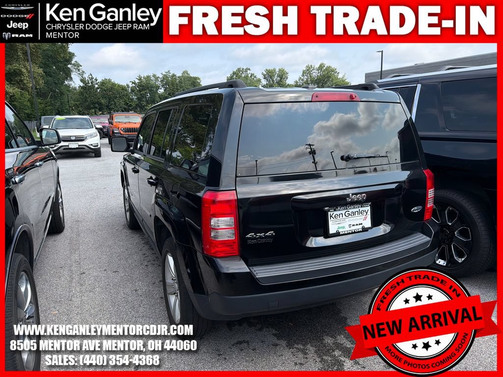 Used 2014 Jeep Patriot Latitude w/ Sun/Sound Group AWD/4WD image 8