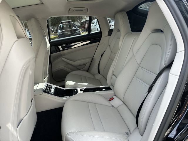 Used 2022 Porsche Panamera 4S image 26