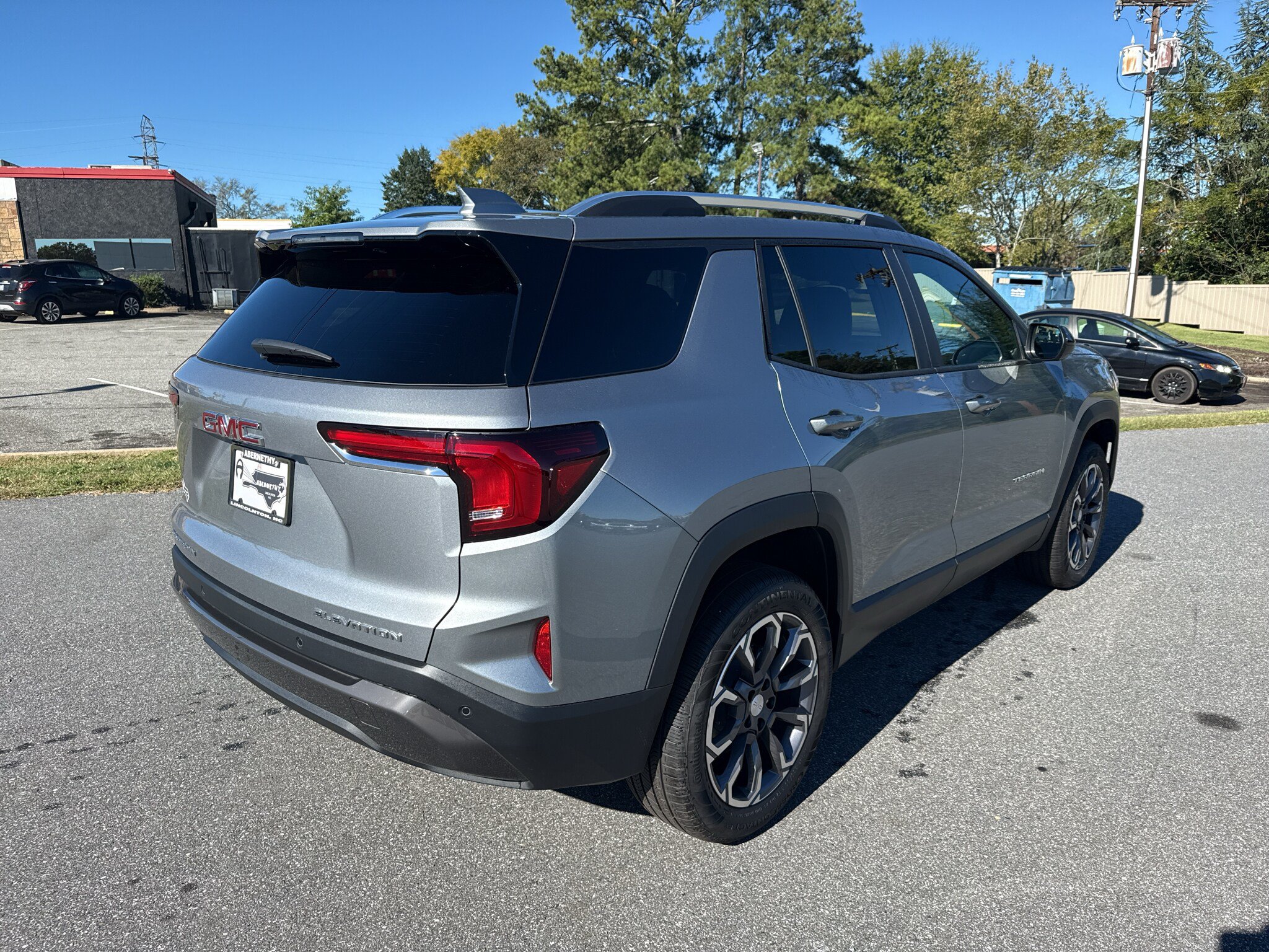 New 2027 GMC Terrain Elevation w/ Elevation Premium Package FWD image 5