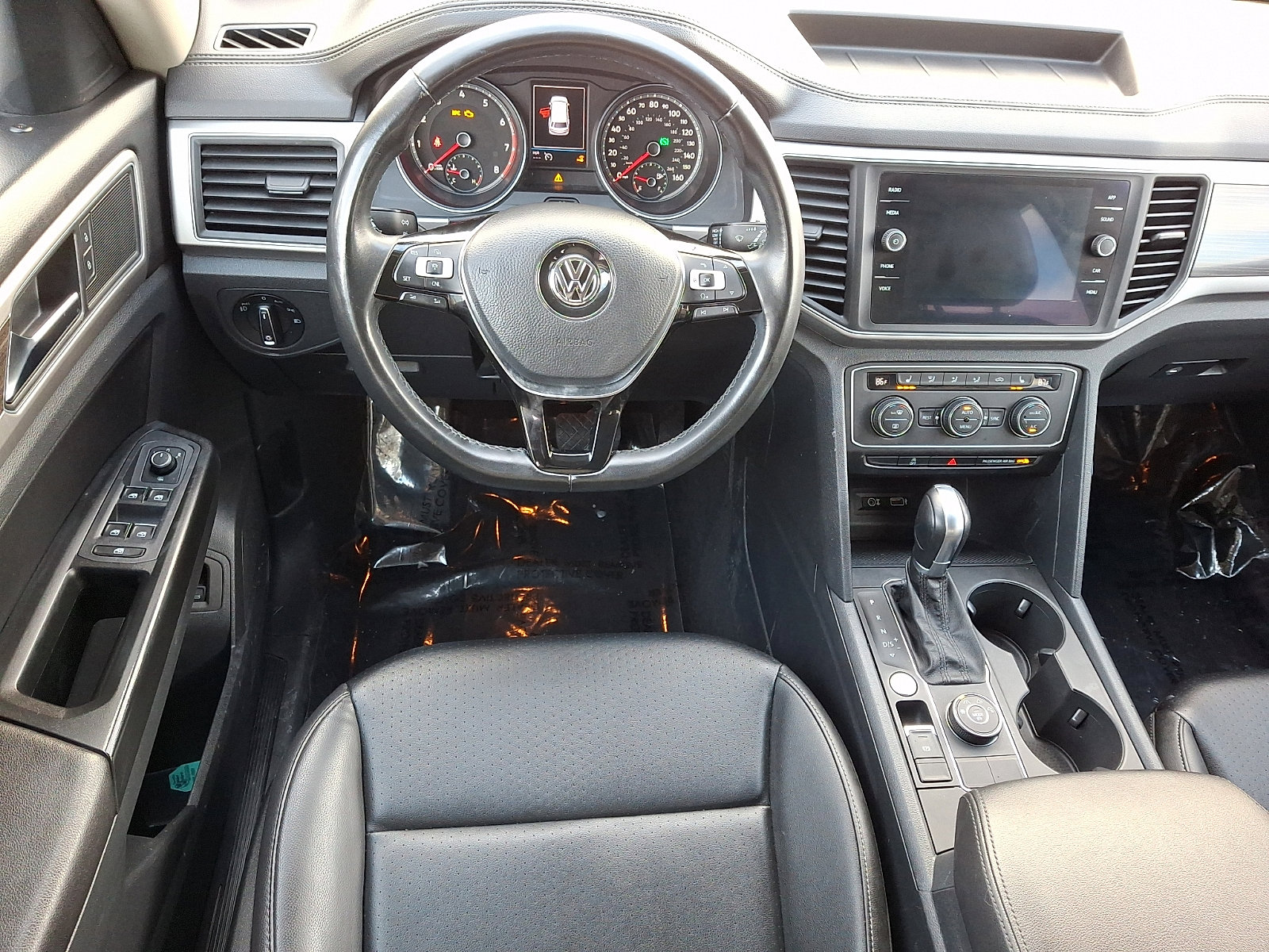 Used 2018 Volkswagen Atlas SE image 12
