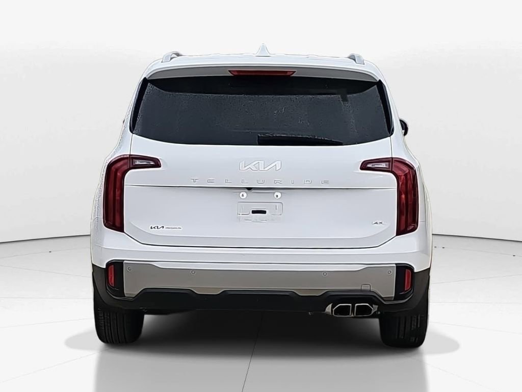 Used 2025 Kia Telluride S image 6
