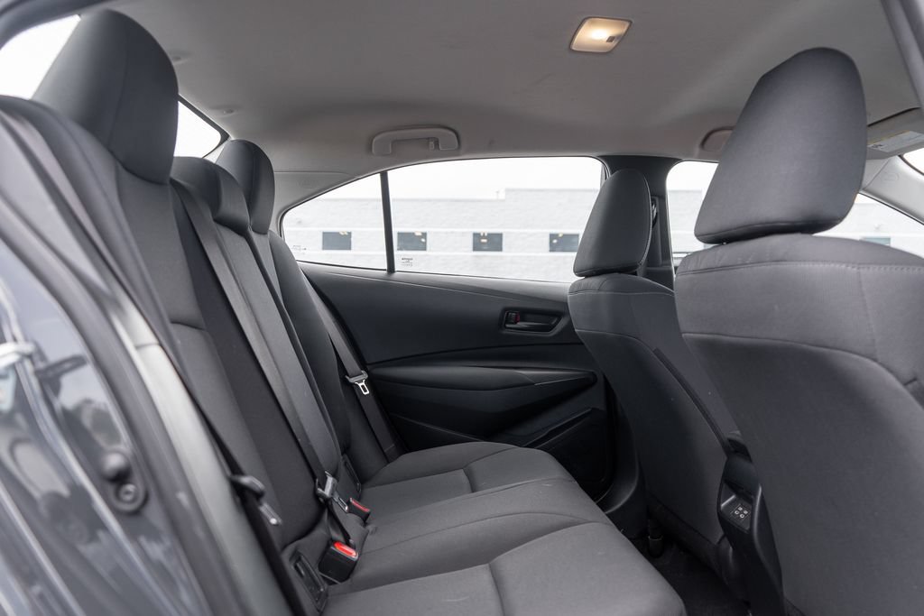 Used 2024 Toyota Corolla LE FWD image 13
