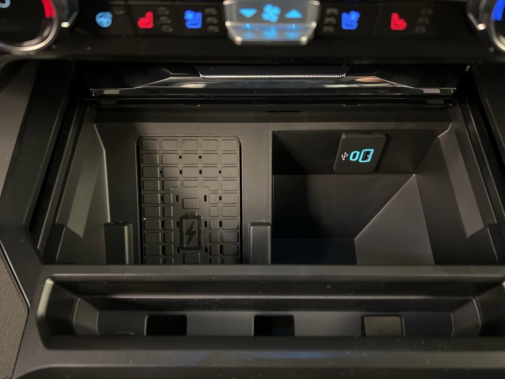 New 2026 Ford F250 Lariat image 15